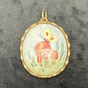 Vintage Gold Framed Pendant with Mushroom & Butterfly Design